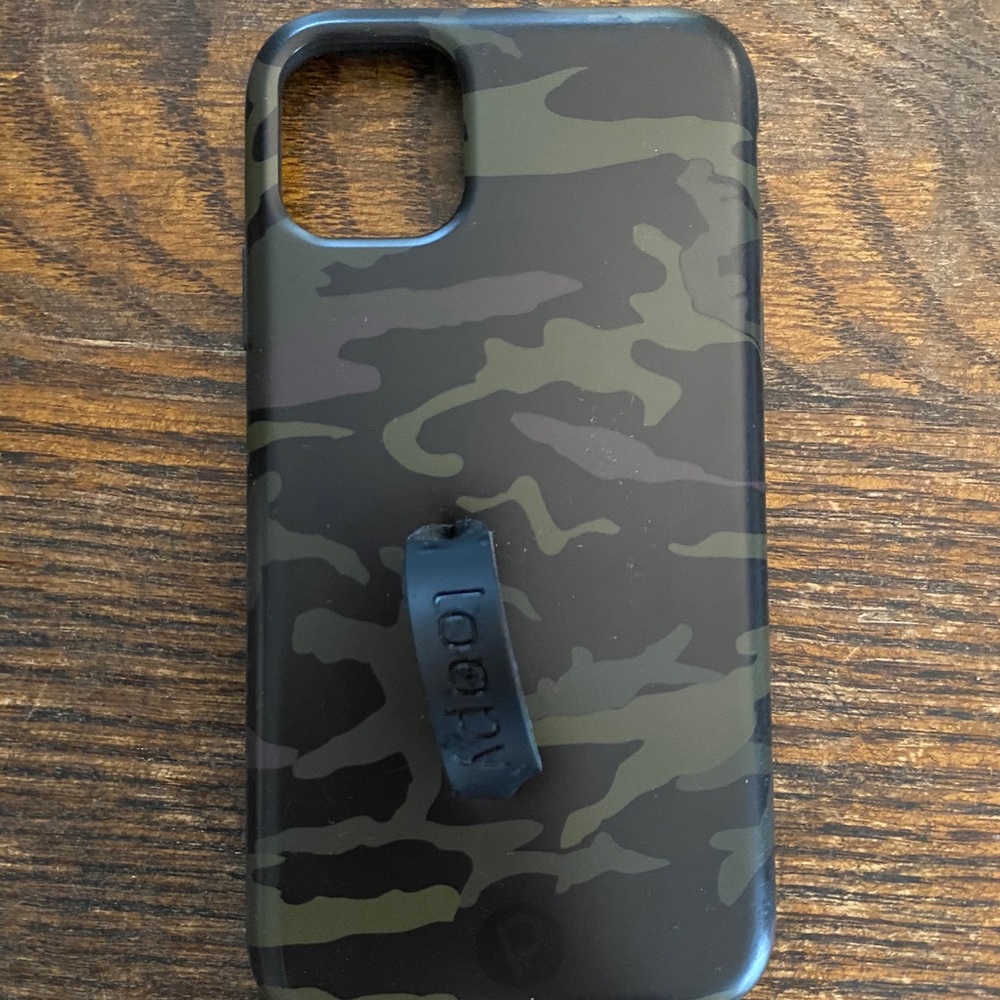 iPhone 11 Loopy Case